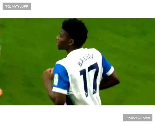 布莱顿三笘薫留队保障边路 但巴莱巴转会传闻困扰球队